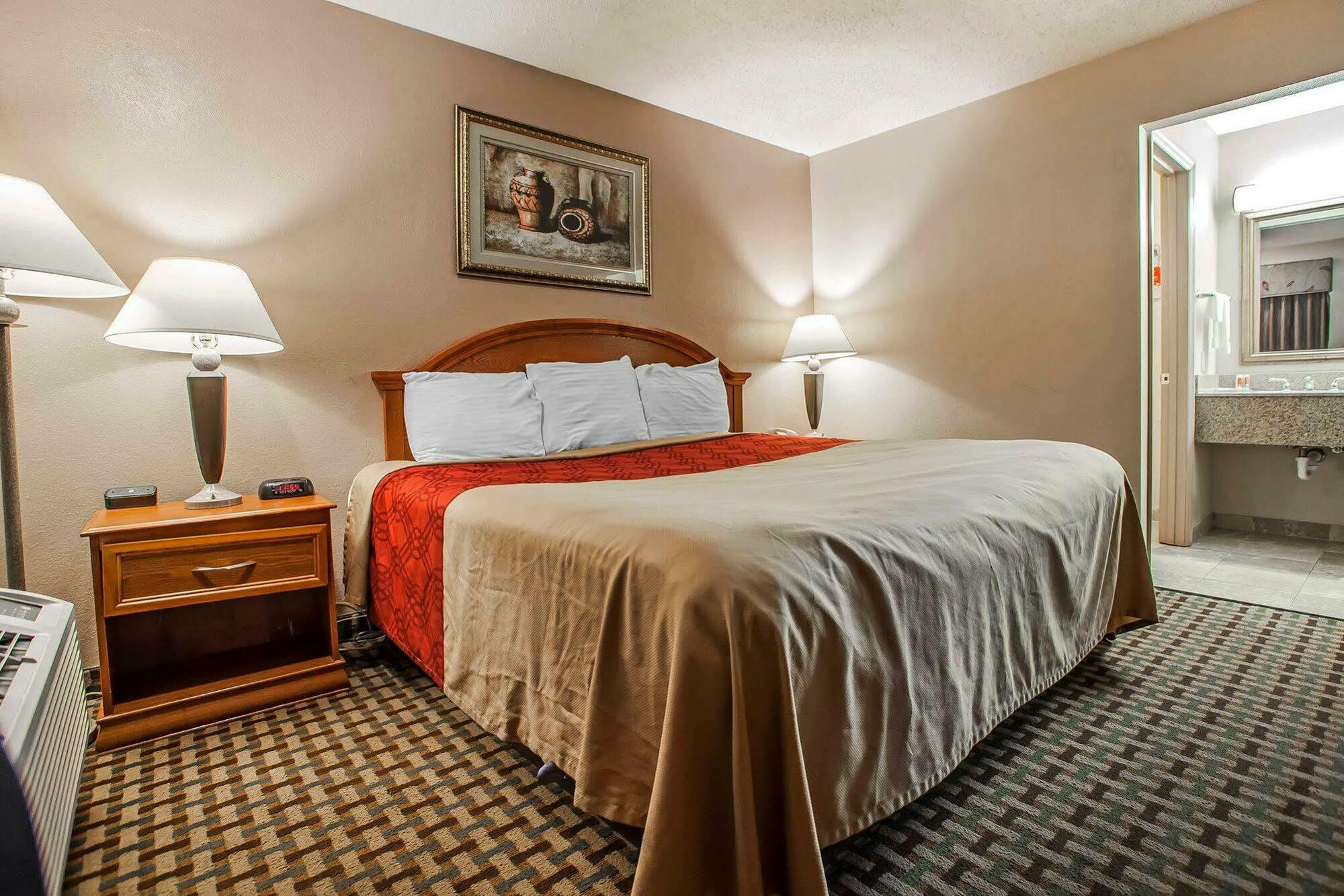 Econo Lodge Mount Laurel Exterior foto